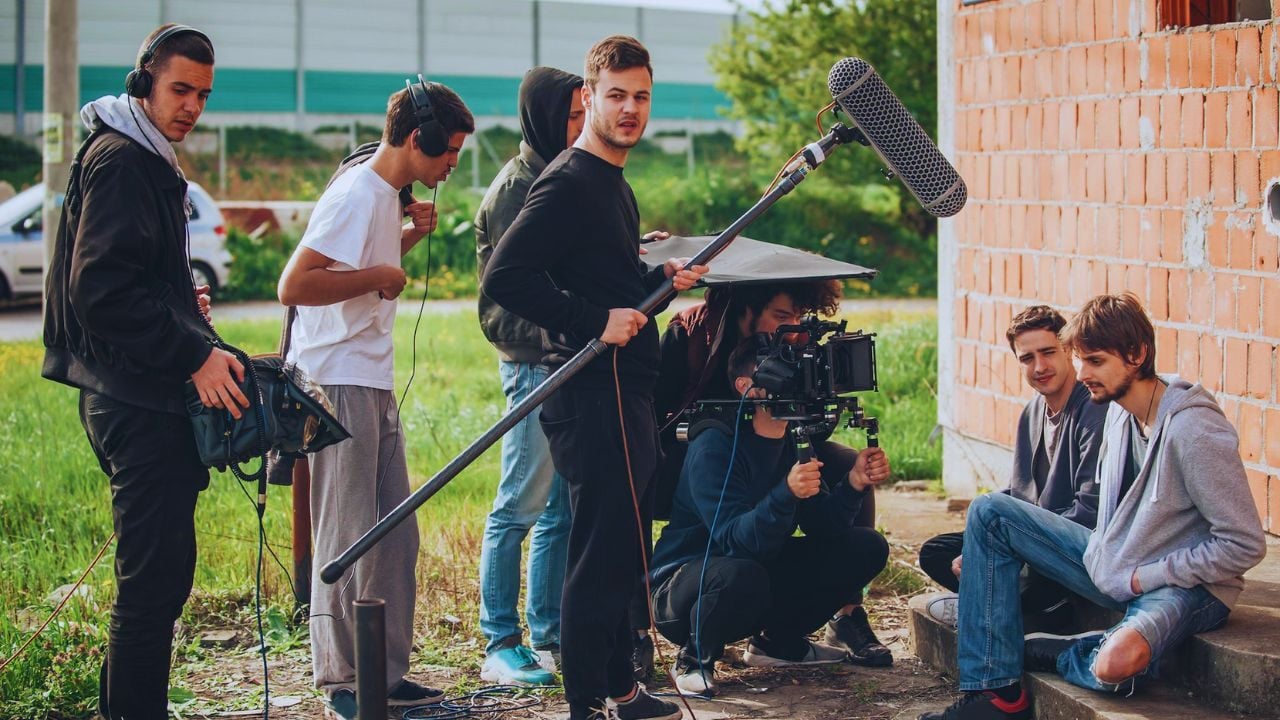 Principales Empleos en la Industria del Cine Que Puedes Conseguir